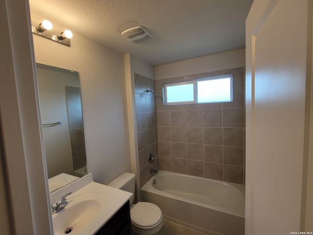 1543 Rocky Rise, San Antonio, TX 78245