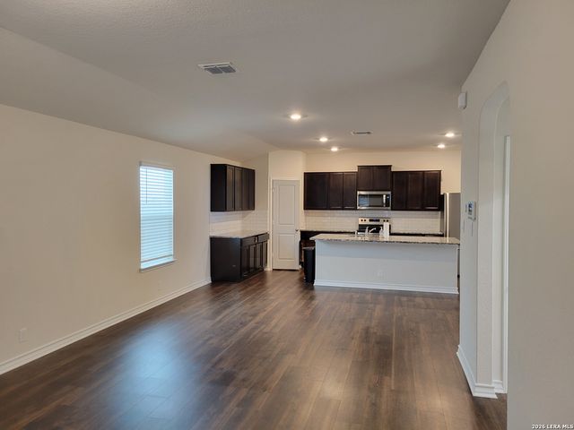 1543 Rocky Rise, San Antonio, TX 78245