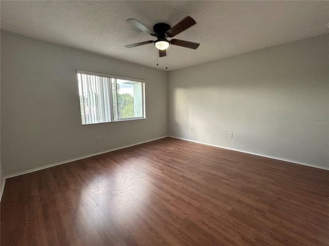 1727 FLUORSHIRE DRIVE, Brandon, FL 33511