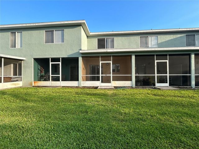 1727 FLUORSHIRE DRIVE, Brandon, FL 33511