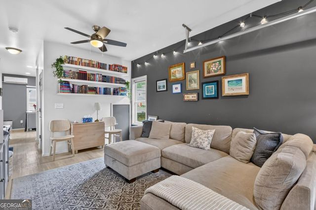 523 Griffin Street NW, Atlanta, GA 30318