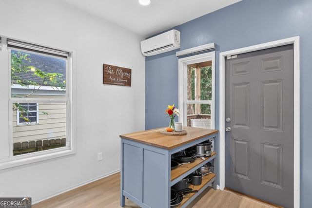 523 Griffin Street NW, Atlanta, GA 30318