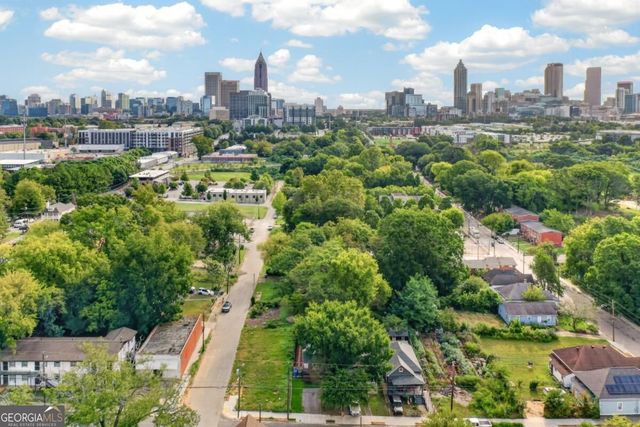 523 Griffin Street NW, Atlanta, GA 30318