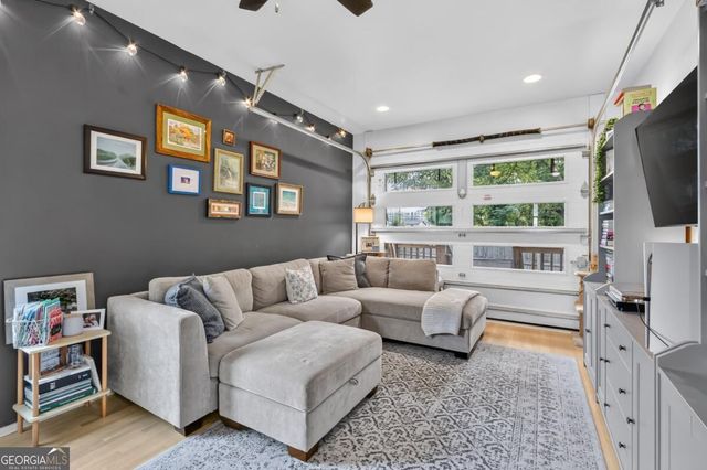 523 Griffin Street NW, Atlanta, GA 30318