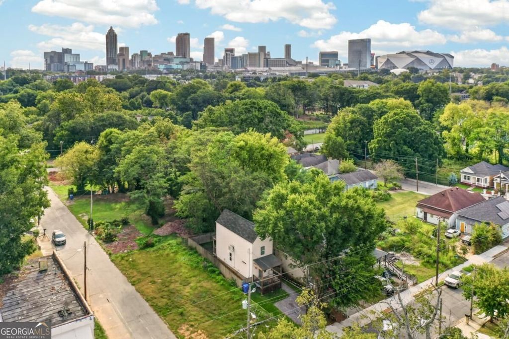 523 Griffin Street NW, Atlanta, GA 30318 — photo 2