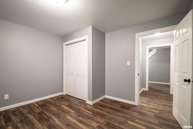 203 EATON Avenue, Bartonville, IL 61607