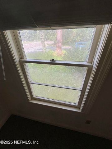 6986 SALLIE Avenue, Jacksonville, FL 32210