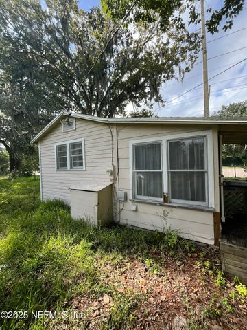 6986 SALLIE Avenue, Jacksonville, FL 32210