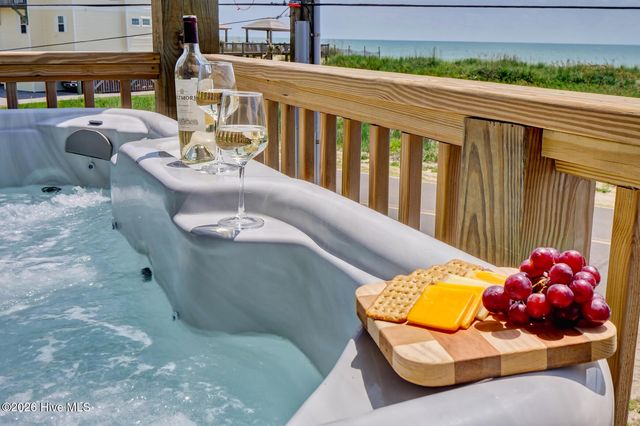 1111 New River Inlet Road, N Topsail Beach, NC 28460