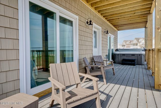 1111 New River Inlet Road, N Topsail Beach, NC 28460