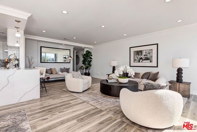 450 S Maple Drive 404, Beverly Hills, CA 90212