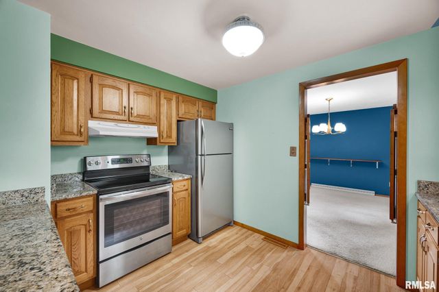 108 JULIAN Avenue, East Peoria, IL 61611