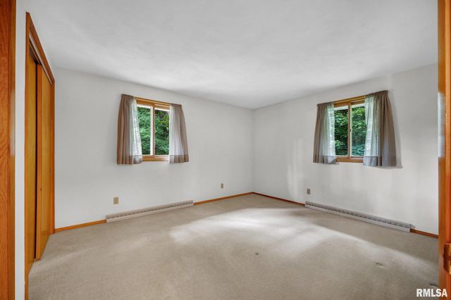 108 JULIAN Avenue, East Peoria, IL 61611