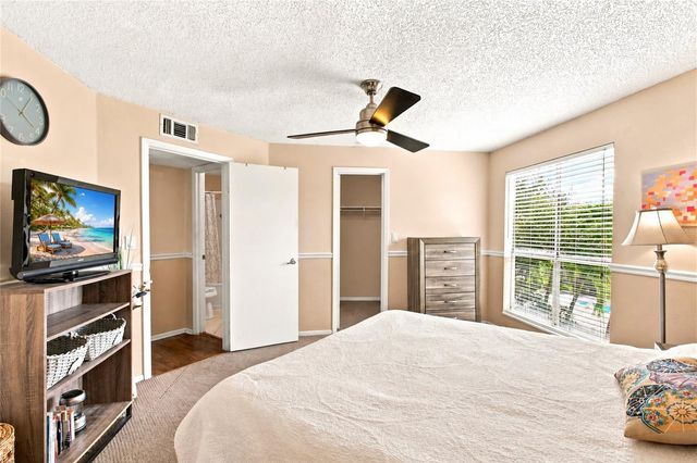 115 112TH AVENUE NE 307, St Petersburg, FL 33716
