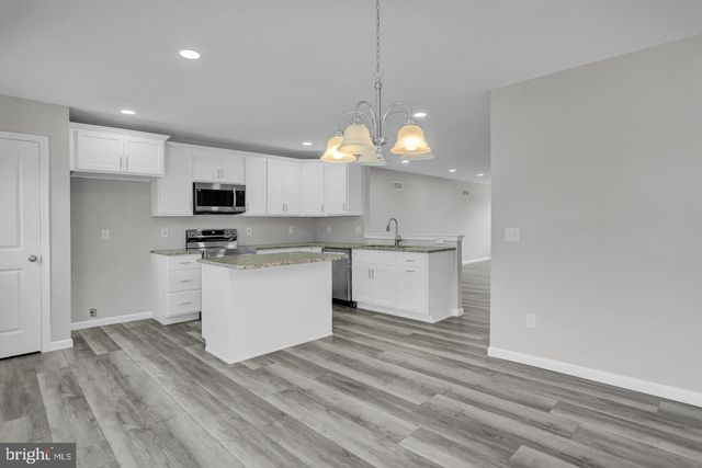 46 ROSALIES WAY, Temple, PA 19560