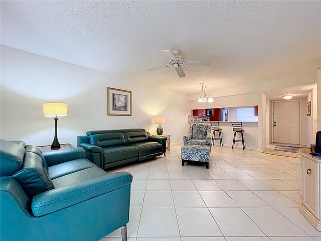 7201 29TH AVE DRIVE 102, Bradenton, FL 34209