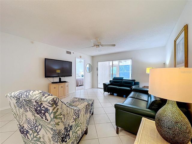 7201 29TH AVE DRIVE 102, Bradenton, FL 34209