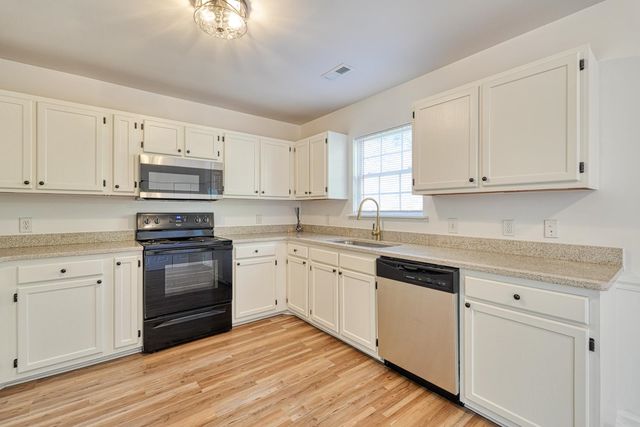 138 Gower Road, Spartanburg, SC 29303