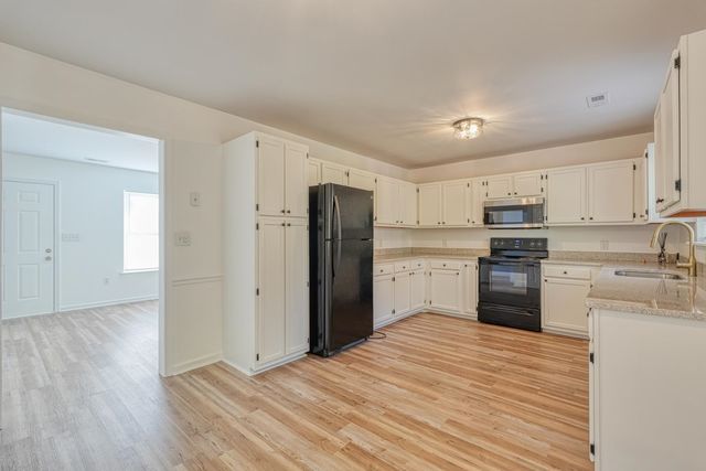 138 Gower Road, Spartanburg, SC 29303