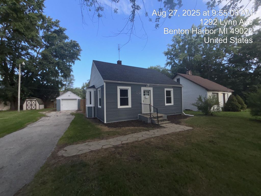 1292 Lynn Avenue, Benton Harbor, MI 49022