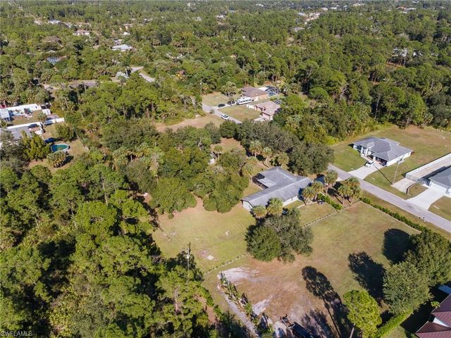 611 Henry AVE, Lehigh Acres, FL 33972