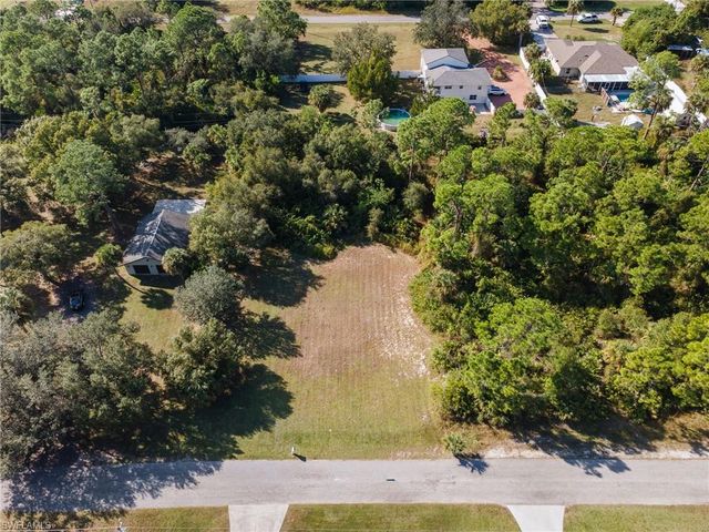 611 Henry AVE, Lehigh Acres, FL 33972