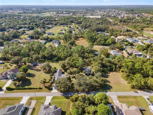 611 Henry AVE, Lehigh Acres, FL 33972
