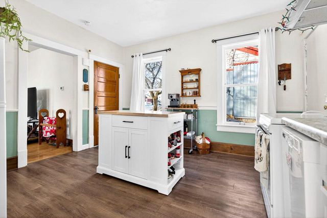 614 W 6TH STREET, Appleton, WI 54911