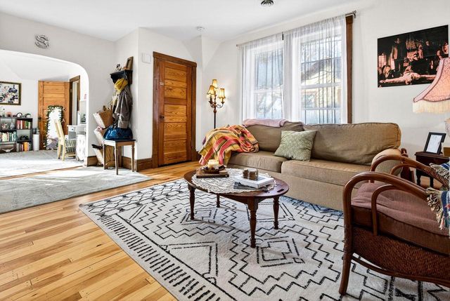 614 W 6TH STREET, Appleton, WI 54911