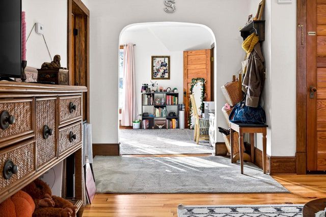 614 W 6TH STREET, Appleton, WI 54911