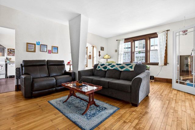 614 W 6TH STREET, Appleton, WI 54911