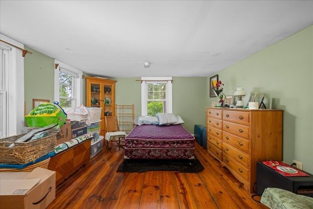 12 Mill Stone Rd, West Brookfield, MA 01585