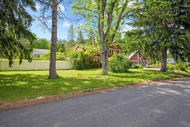 12 Mill Stone Rd, West Brookfield, MA 01585