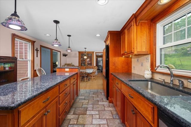 12 Mill Stone Rd, West Brookfield, MA 01585