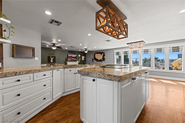 4240 Mills Street, Logandale, NV 89021