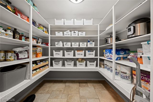 4240 Mills Street, Logandale, NV 89021