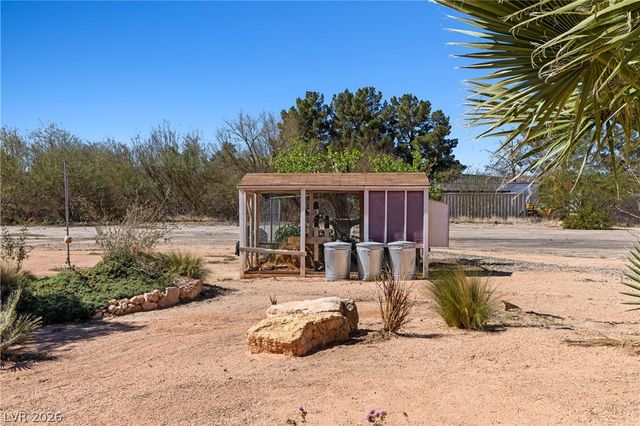 4240 Mills Street, Logandale, NV 89021