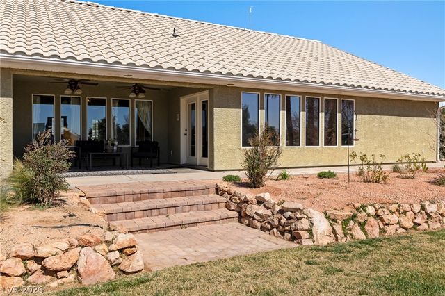 4240 Mills Street, Logandale, NV 89021