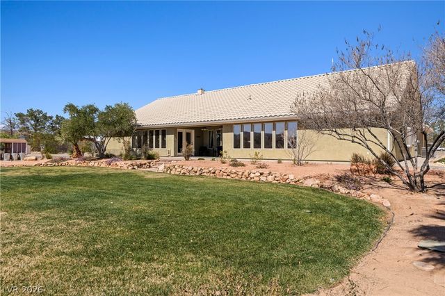 4240 Mills Street, Logandale, NV 89021