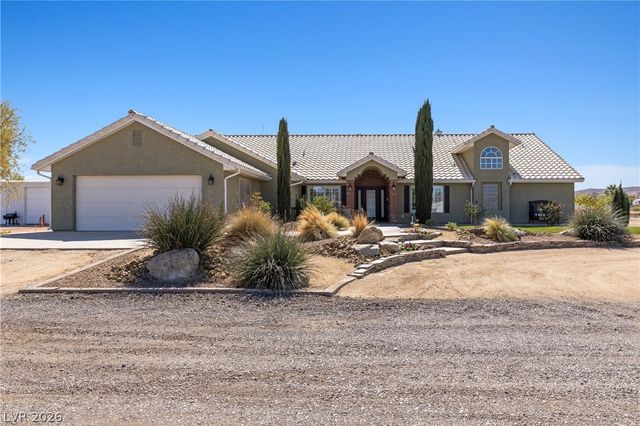 4240 Mills Street, Logandale, NV 89021