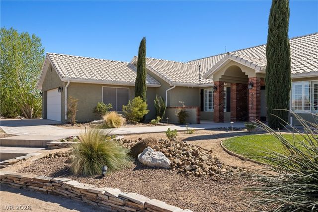 4240 Mills Street, Logandale, NV 89021