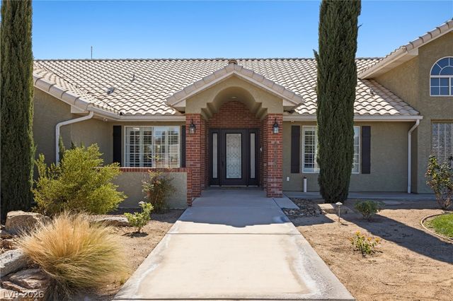 4240 Mills Street, Logandale, NV 89021