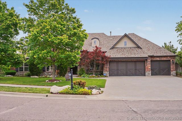 10913 S 77th East Place, Tulsa, OK 74133