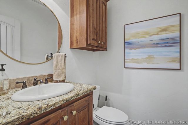 10913 S 77th East Place, Tulsa, OK 74133