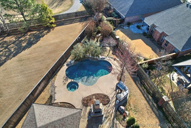 10913 S 77th East Place, Tulsa, OK 74133