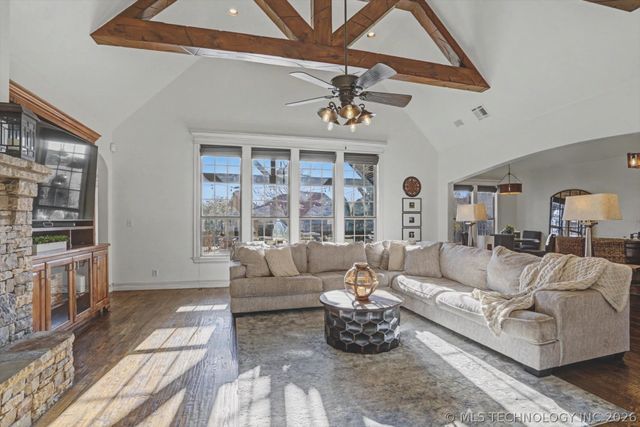 10913 S 77th East Place, Tulsa, OK 74133