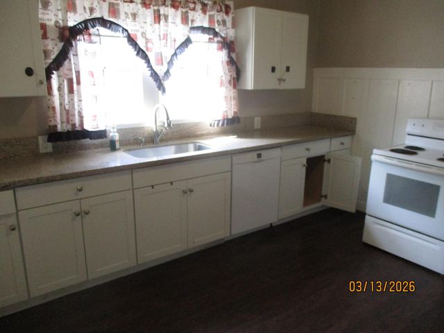 1912 7th St, Sacramento, CA 95811