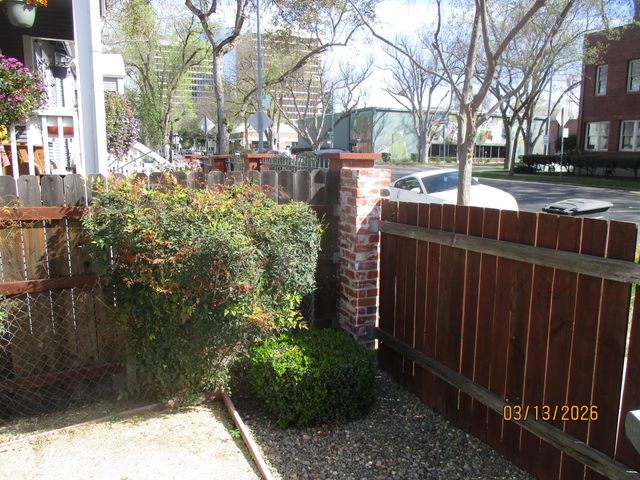 1912 7th St, Sacramento, CA 95811