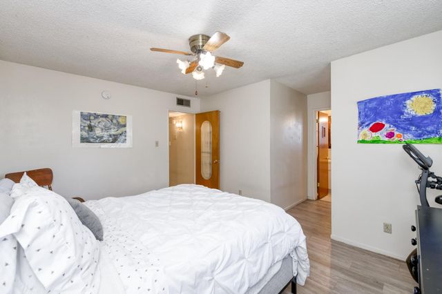 3068 W Holland Avenue, Fresno, CA 93722