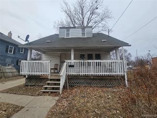 407 E 12th Street, Flint, MI 48503